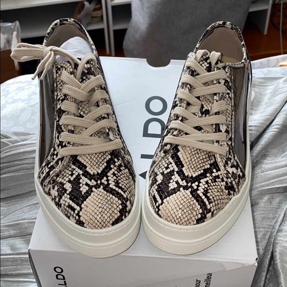 CRELILLA PLATFORM SNEAKER